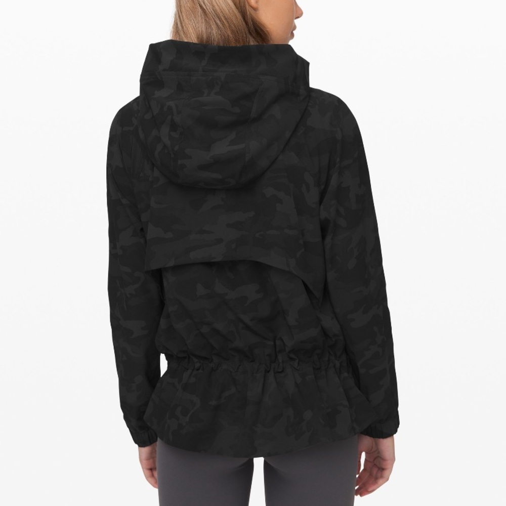Lululemon pack it up jacket